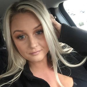 Meet your Posher, Alisha